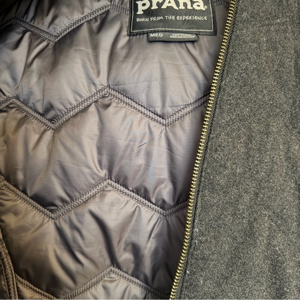Prana Gray Quilted Hooded Vest with Faux Fur Trim - Picture 3 of 6